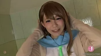 play [hentaicosplay] mesmo que ela esteja em um cosplay de estudante do ensino médio em amor puro e inocente, alegremente dando um boquete diabolicamente erótico!