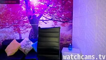 play ????????? 20-летняя девушка @ watchcams.tv