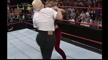 Riproduci Il meglio di wwf diva ivory hd dvd rip