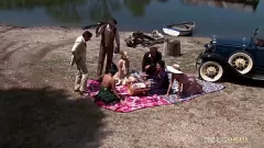 تشغيل العربدة الخارجية للأصدقاء المشاغبين: جوارب، وميلف، وقذف المني